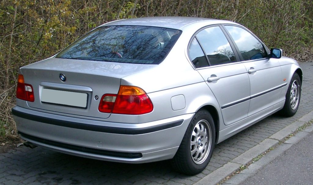 BMW 318i e46 rear - Newslibre