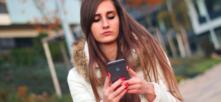 Millennials Aren't Tech Savvy, We Mostly Tech Dependent - Newslibre