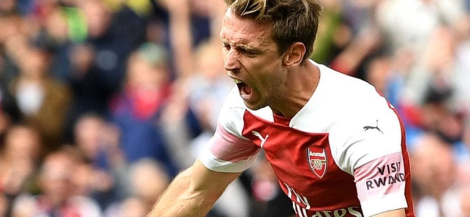 Real Sociedad Sign Arsenal Left Back Nacho Monreal 1 Real Sociedad Sign Arsenal Left Back Nacho Monreal 1