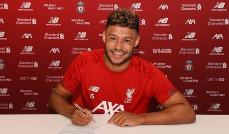Oxlade Chamberlain Signs New Liverpool Deal 1