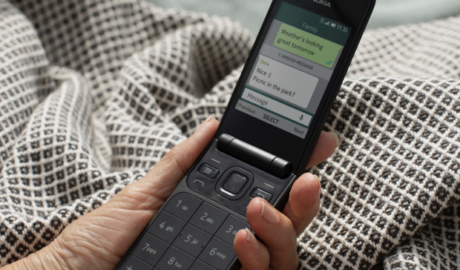 Nokia Relaunches The Famous Flip Phones 2