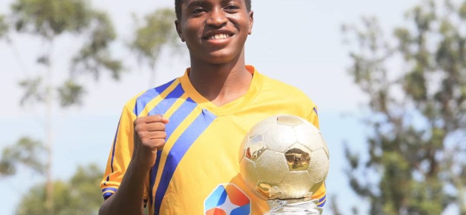 Allan Okello Wins Football256 Football Player of The Year Award 1