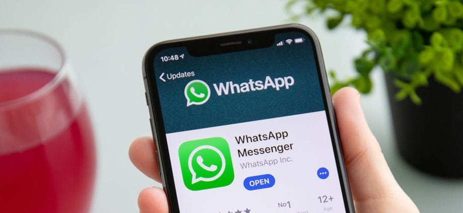 WhatsApp Introduces Great New Feature That Allows Users To Select Who Can Add Them To Groups 1 WhatsApp Introduces Great New Feature That Allows Users To Select Who Can Add Them To Groups 1