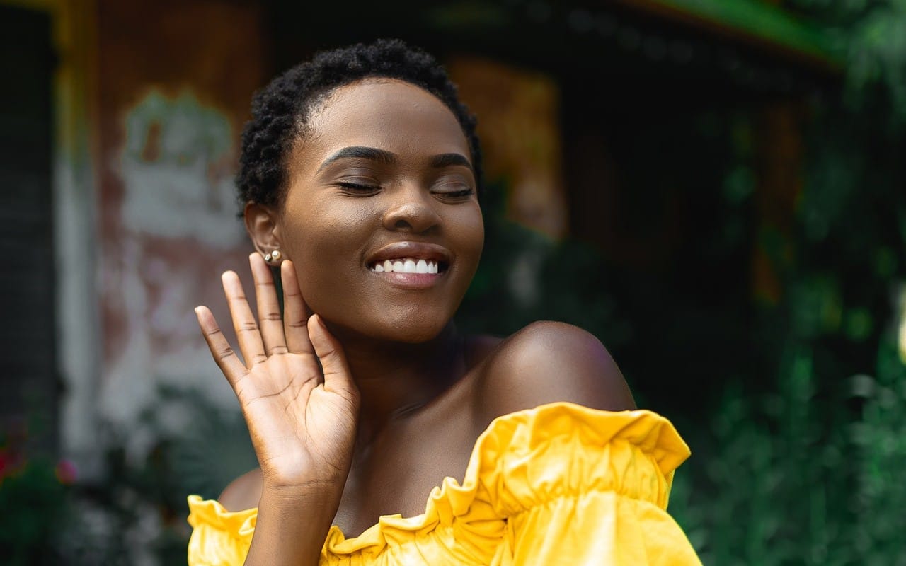 8 Debunked Myths About Teeth Whitening - Newslibre