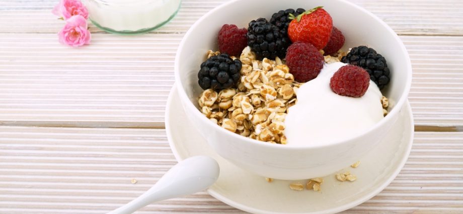 8 Things That Happen to Your Body If You Eat Oatmeal Every Day - Newslibre