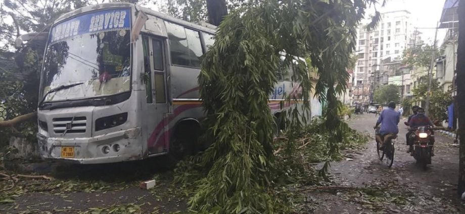 Over 22 Deaths Registered After Cyclone Devastates Kolkata - Newslibre