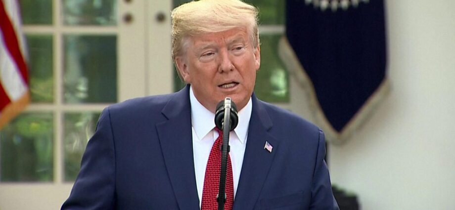 Trump Signs Controversial Social Media Executive Order - Newslibre