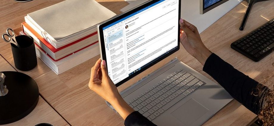 Microsoft's Surface Book 3 Dwarfs Apple's MacBook Pro 1 Microsoft's Surface Book 3 Dwarfs Apple's MacBook Pro - Newslibre