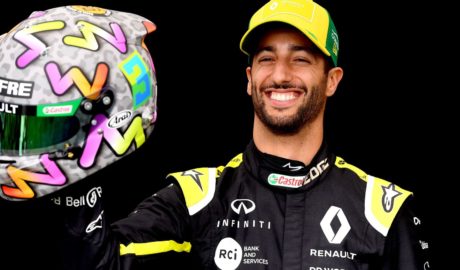 McLaren Sign Daniel Ricciardo as Carlos Sainz Replacement for 2021 Season - Newslibre