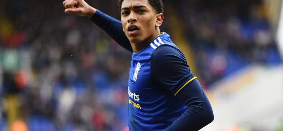Manchester United Fail to Win Jude Bellingham to their Side - Newslibre