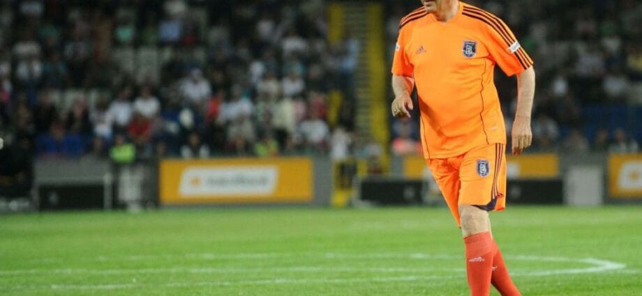 Football’s Most Embarrassing Shirt Number Retirement - Newslibre