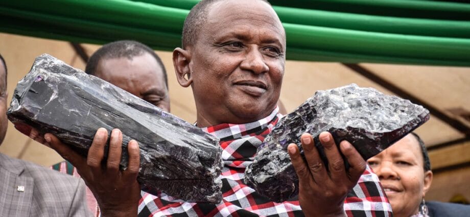 Tanzanian Miner in Another Massive $ 2 Million Bonanza - Newslibre