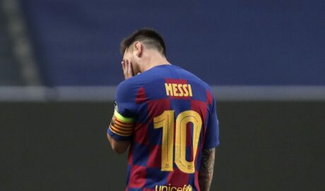 Lionel Messi Is at A Career Crossroads but A Move to United Could Be Disastrous - Newslibre
