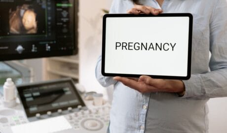 Pregnancy Diet: What to Eat and What to Avoid - Newslibre