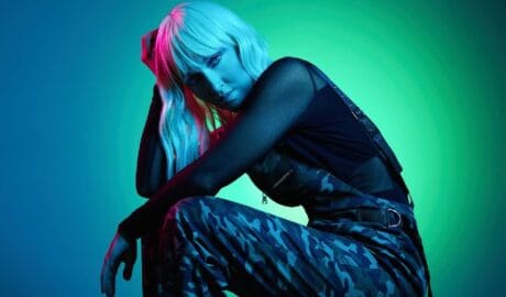 MIZZI Brings Sweet Electric Energy In Debut LP 'SUGAR HIGH' - Newslibre