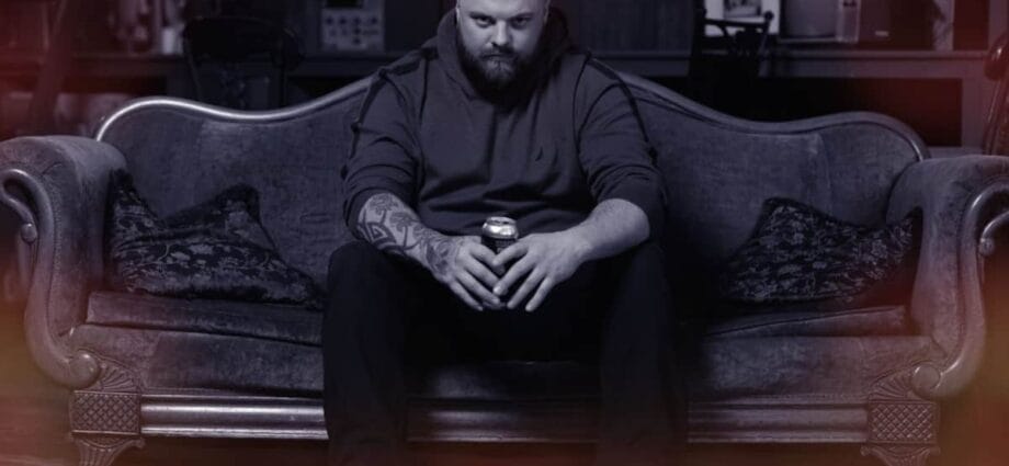 Kevin Whitaker Brings Depth and Emotion In His Latest Single "Unpredictable Love" - Newslibre