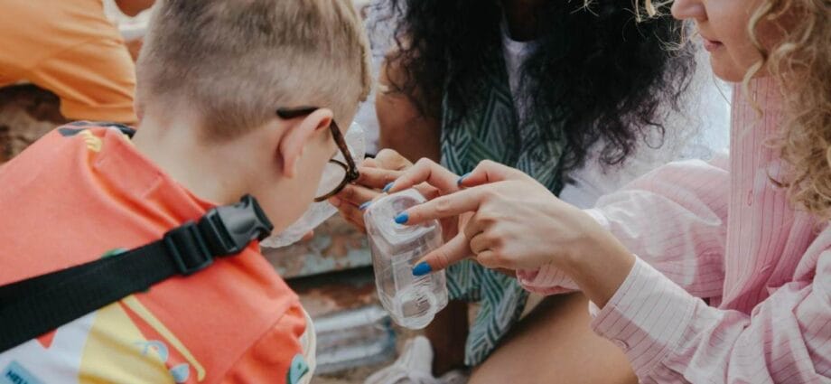 5 Smart Ways On How to Plan Social Impact Activities for Your Kids - Newslibre