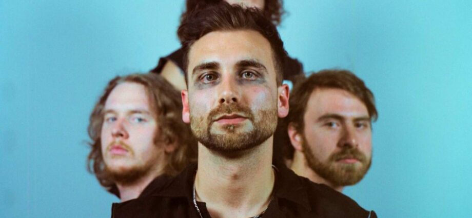 Gentlemen's Crow Announce Apparitions Tour Plus a Limited Vinyl 1 Gentlemen's Crow Announce Apparitions Tour Plus a Limited Vinyl - Newslibre