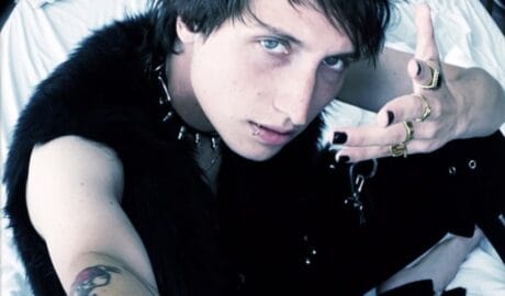 Tate Logan Releases 'Double Feature' EP with Video for "End of the World" - Newslibre