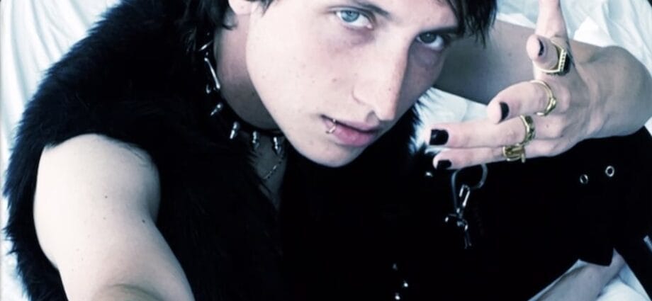 Tate Logan Releases 'Double Feature' EP with Video for "End of the World" 1 Tate Logan Releases 'Double Feature' EP with Video for "End of the World" - Newslibre