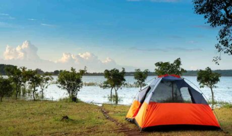 5 Items You Will Need When Camping Near A Lake - Newslibre