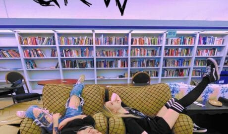 GRLwood Talks About Abuse and Much More In New Single "Kid Bruises" - Newslibre