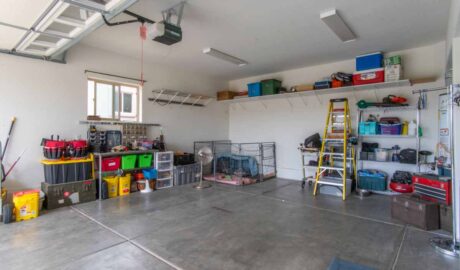 4 Reasons Why Your Garage Floor Needs a Makeover Right Now! - Newslibre