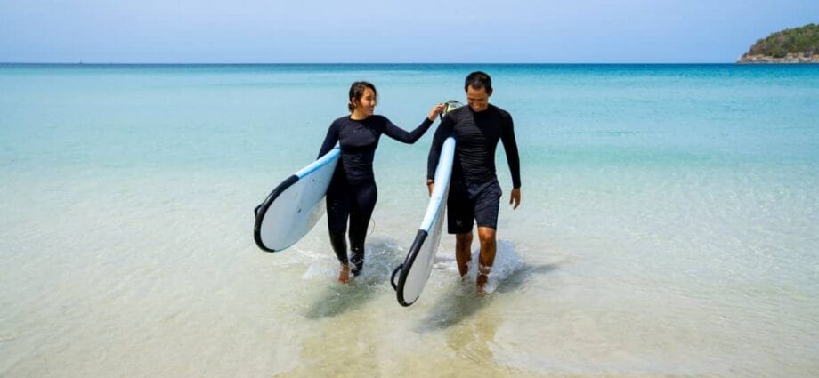 A Guide On How to Start Your Surfing Journey - Newslibre