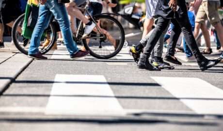 5 Ways To Make a Large City More Pedestrian Friendly - Newslibre