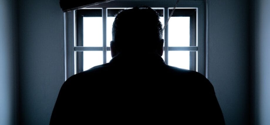 End-of-Life Care for Imprisoned Individuals: Navigating the Challenges - Newslibre