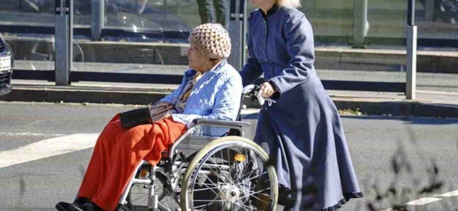 Common Challenges Faced by Alzheimer Caregivers 1 Common Challenges Faced by Alzheimer Caregivers - Newslibre