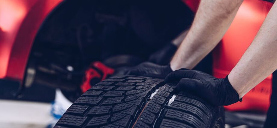 What Are the Biggest Ways People Waste Money? - Newslibre