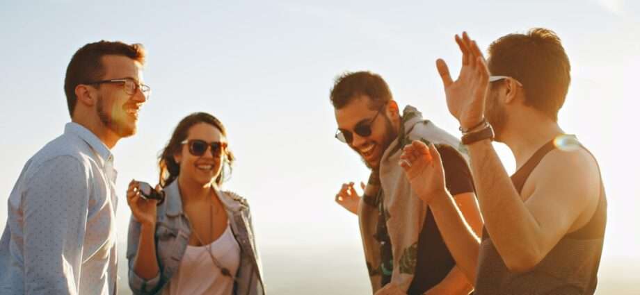 7 Fun Activities to Consider When Planning a Big Group Hangout 1 7 Fun Activities to Consider When Planning a Big Group Hangout - Newslibre