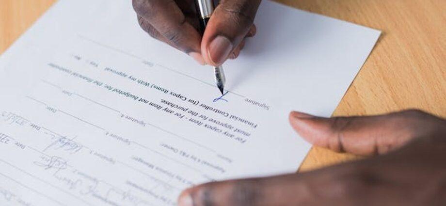 A Comprehensive Guide to Simplifying the Green Card Process - Newslibre