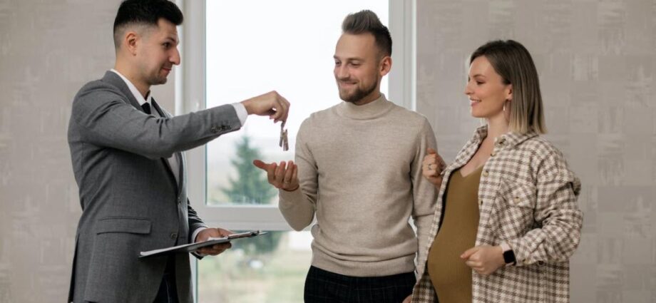 Before You Start House-Hunting You Better Have These 5 Things In Mind - Newslibre